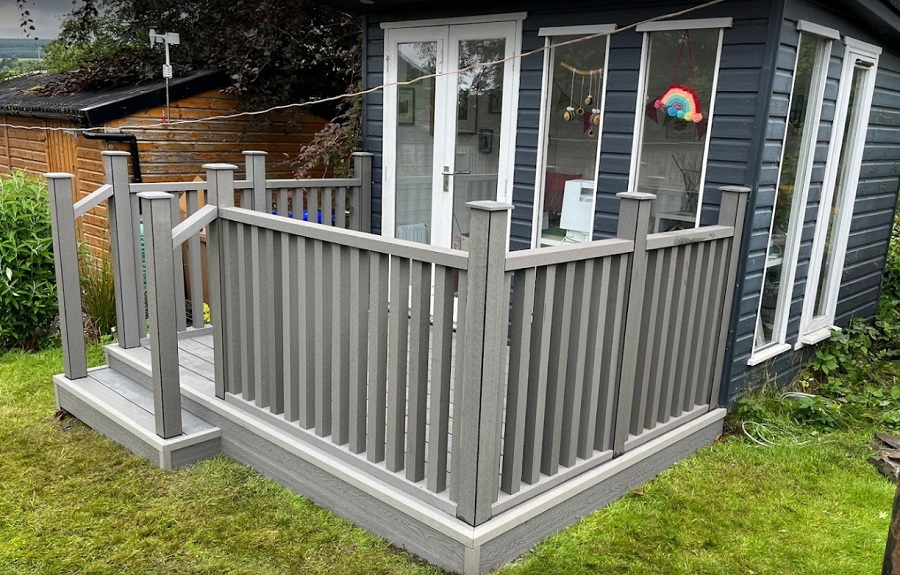 Composite balustrade fitters in Dunblane